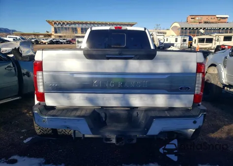 2018 Ford F450 Super Duty z USA, uszkodzony, nr VIN 1FT8W4DT0JEC47648